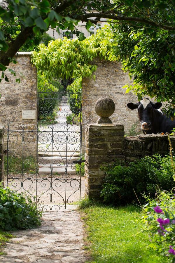 Отель Barnsley House Ampney Crucis Экстерьер фото